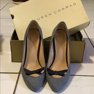 Lauren Conrad Ella Grey size 7.5 shoes
